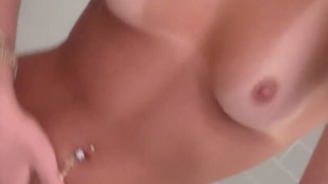 Malia Rain fingers herself in shower